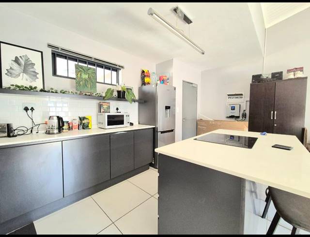 1 BEDROOM APARTMENT FOR SALE IN MENLO PARK